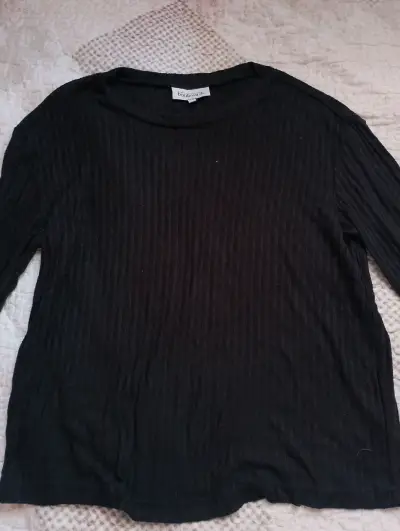 Polera negra de manga larga Boulevard - miniatura 1