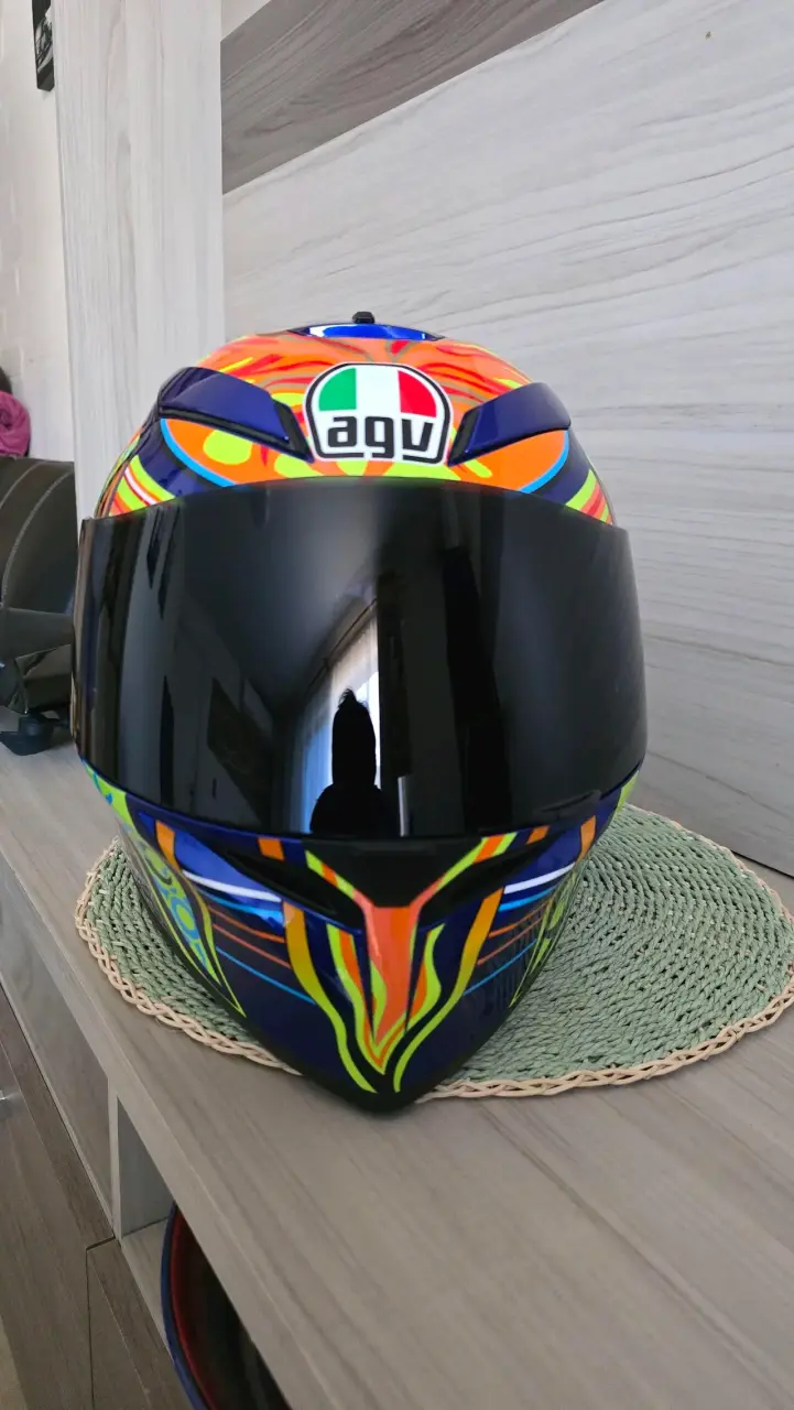 Casco AGV Soleluna 5 Continentes VR46 - 1