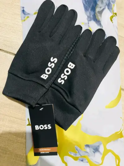 Guantes  negros Boss nuevos - miniatura 4