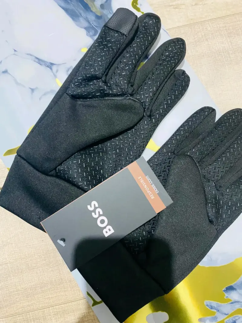 Guantes  negros Boss nuevos - 5