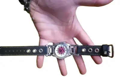 Reloj pulsera con correa de cuero negro Calavera - miniatura 5