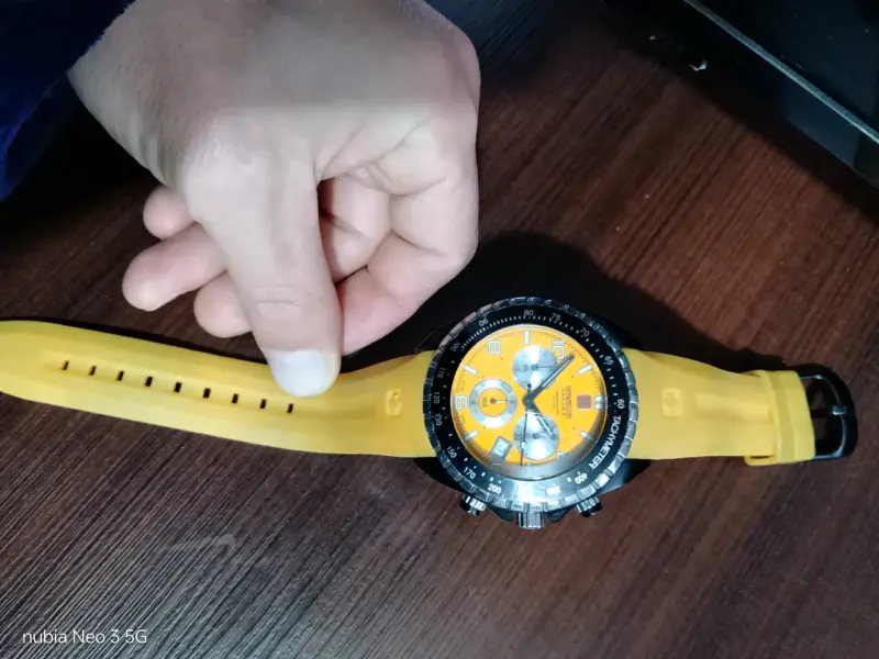 Reloj Swiss Military Hanowa cronógrafo amarillo - 3