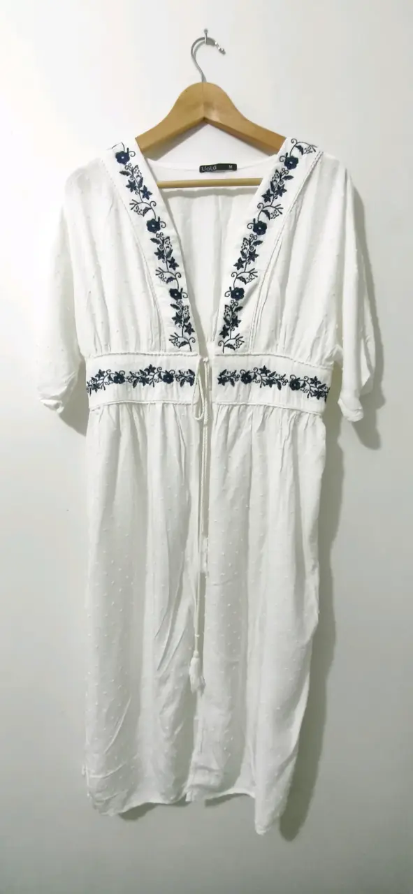 Tapadito blanco bordado Liola talla M - 10