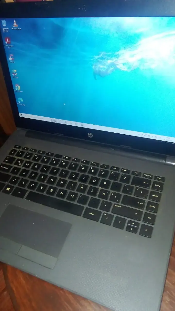 Laptop HP con pantalla de 15 pulgadas