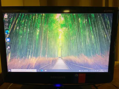 PC IntelPentium 2.90GHz + SSD + Monitor + 6GB RAM - miniatura 4