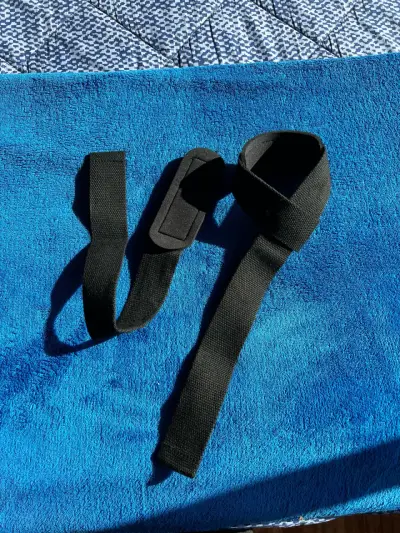 Correas de levantamiento de pesas negras - miniatura 1