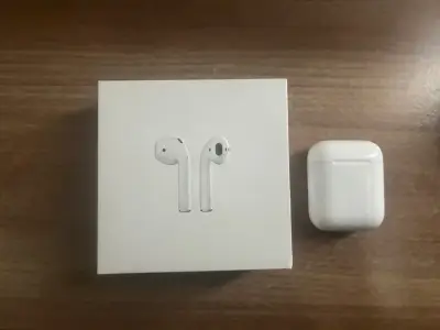 AirPods Segunda Generación - miniatura 1
