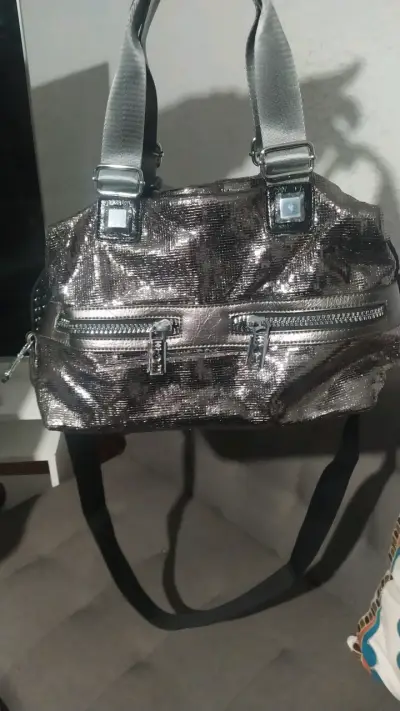 Bolso de mano Kaishilan negro con diseño moderno - miniatura 2