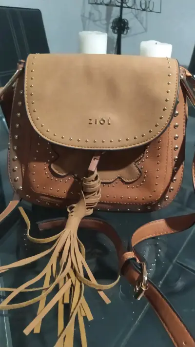Bolso de mano Kaishilan negro con diseño moderno - miniatura 4