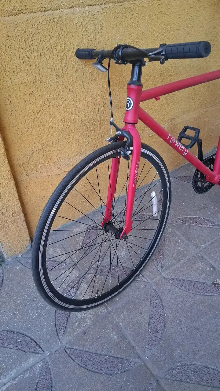 Bicicleta urbana Rowery roja 700C - 3