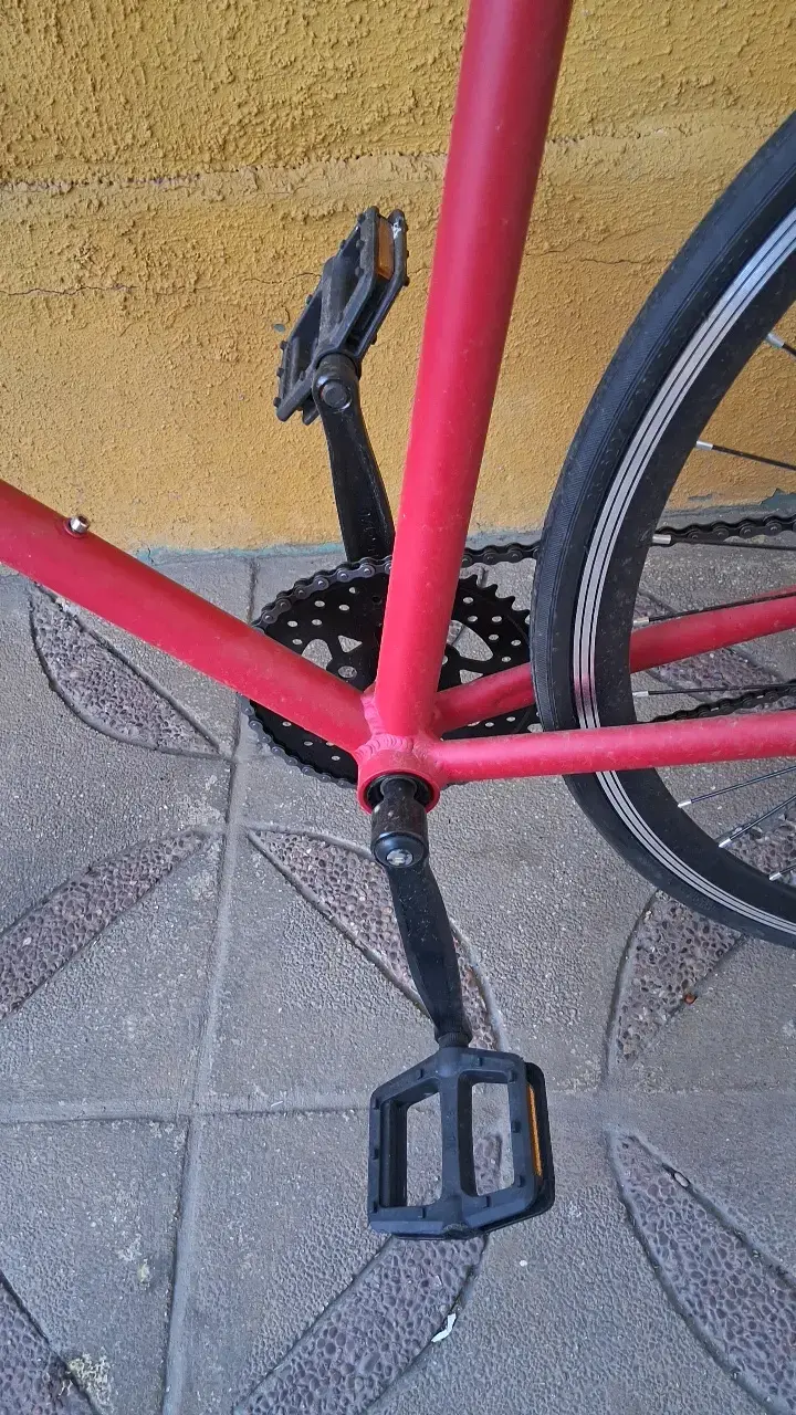 Bicicleta urbana Rowery roja 700C - 5