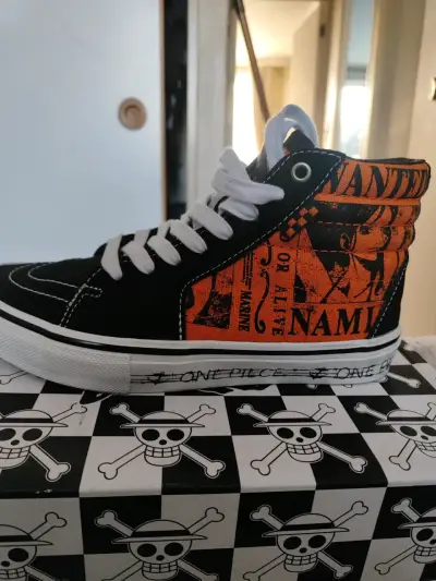 Zapatillas Vans one piece edición nami. - miniatura 1