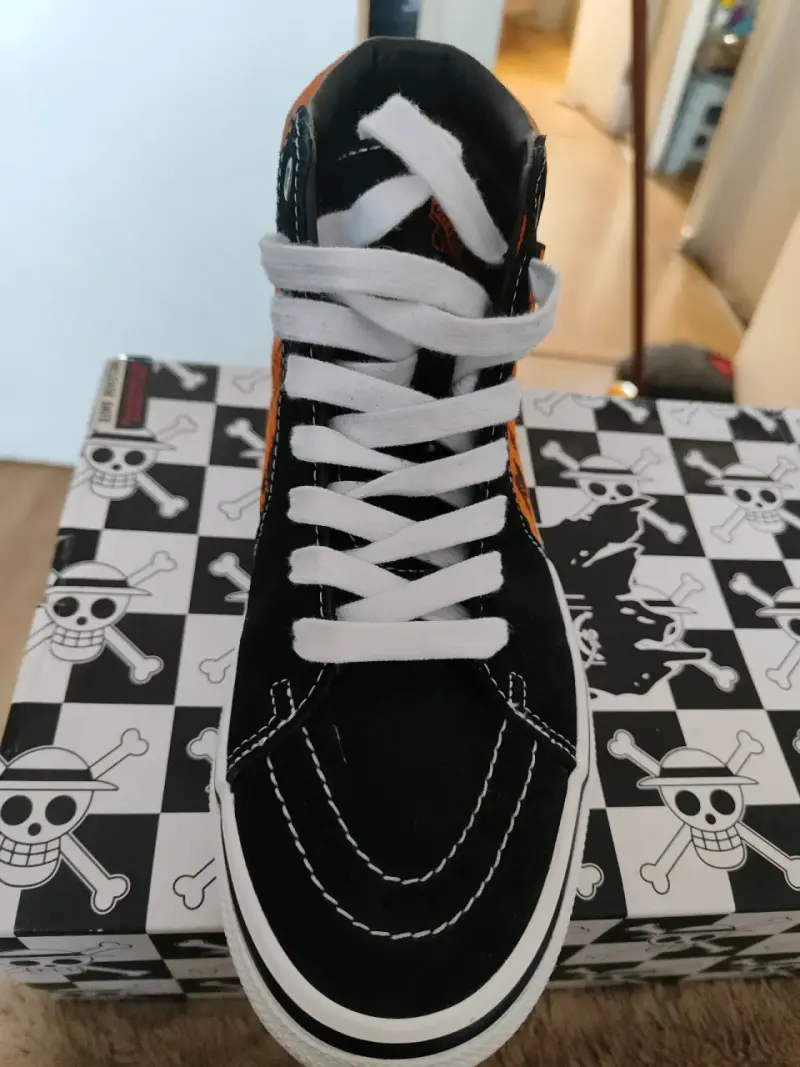 Zapatillas Vans one piece edición nami. - 2