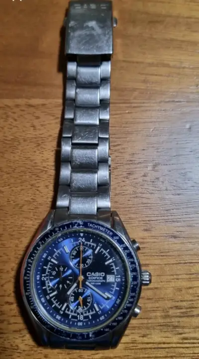 Reloj Casio Edifice cronógrafo azul - miniatura 1