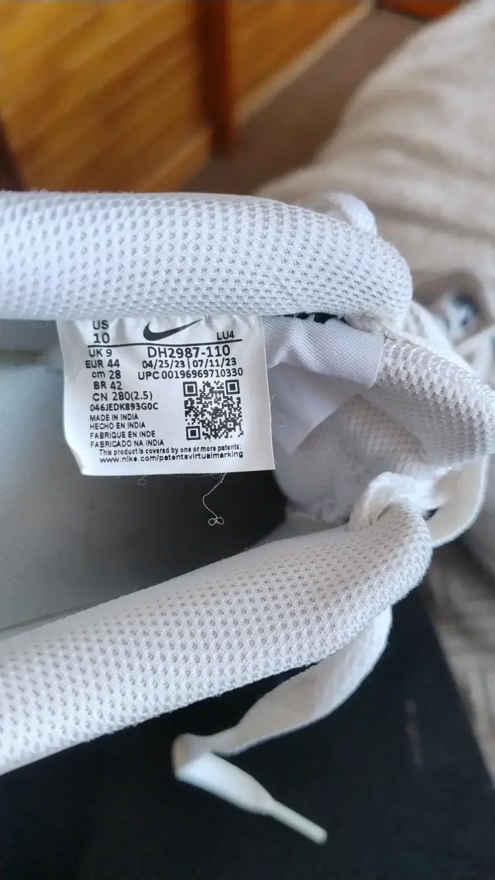 Zapatillas deportivas blancas Nike - 3