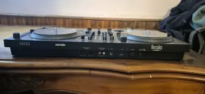 Controlador DJ Hercules DJControl Inpulse T7 - miniatura 3