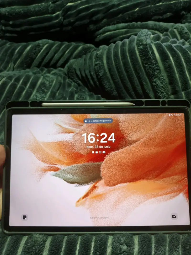 Tablet Samsung Galaxy Tab s7FE con lápiz - 1