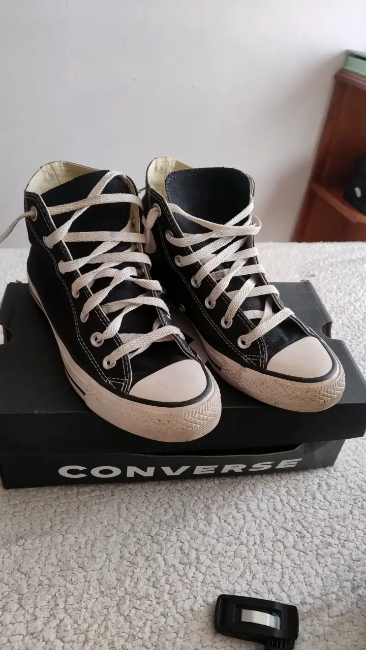 Zapatillas Converse Chuck Taylor negras - 1