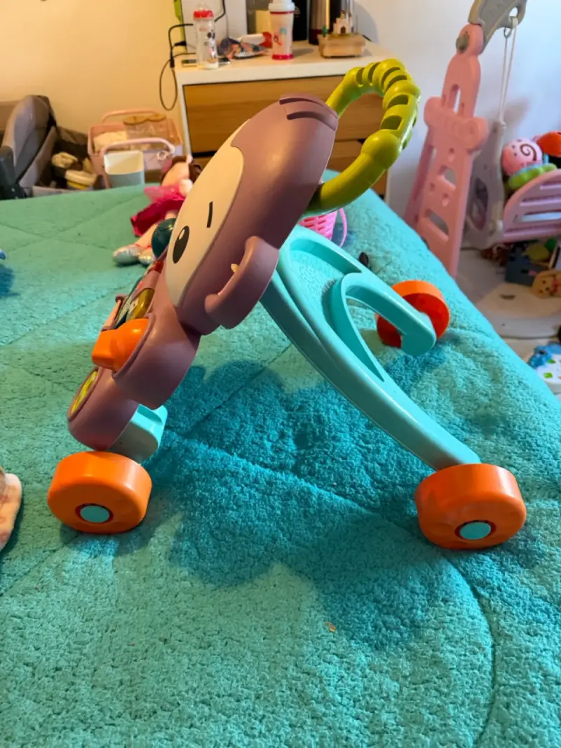 Andador infantil Fisher-Price mono interactivo - 2