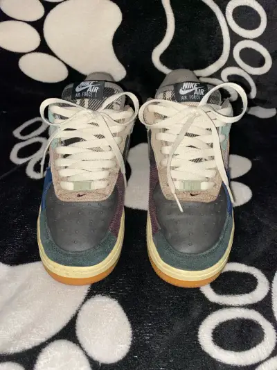 Zapatillas Nike Air Force 1 fósil travis - miniatura 1