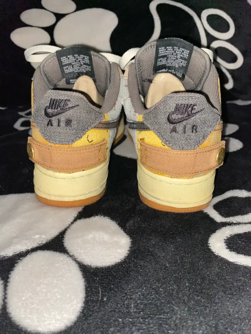 Zapatillas Nike Air Force 1 fósil travis - 4