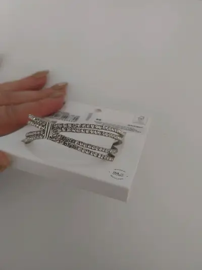 Brazalete de plata con cristales brillantes - miniatura 1