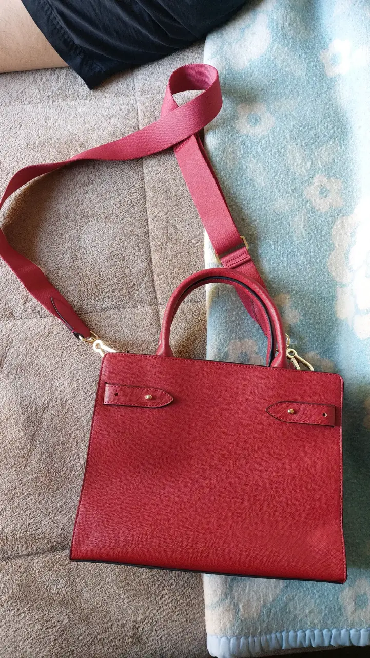 Cartera de mano roja - 3