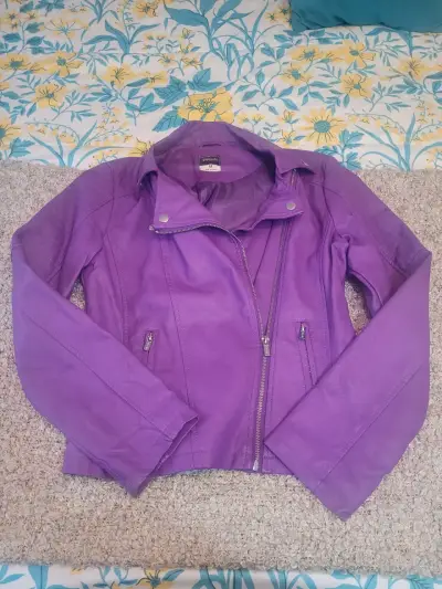 Chaqueta morada de cuero sintético Opposite - miniatura 2