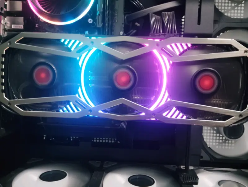 Tarjeta gráfica gama alta RTX 3080 TI xlr8 - 2