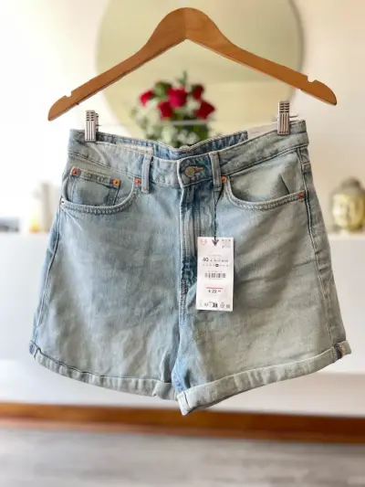 Ropa nueva y usada en excelente estado - miniatura 2