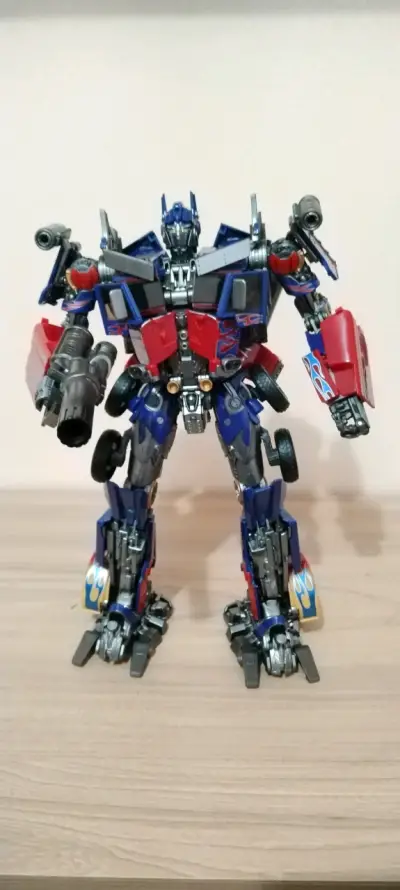 Figura Optimus Prime masterpiece - miniatura 2