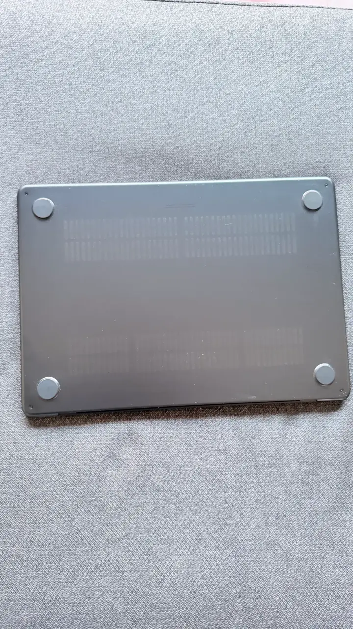 Apple MacBookAir M2 13.6’ 250GB - 2