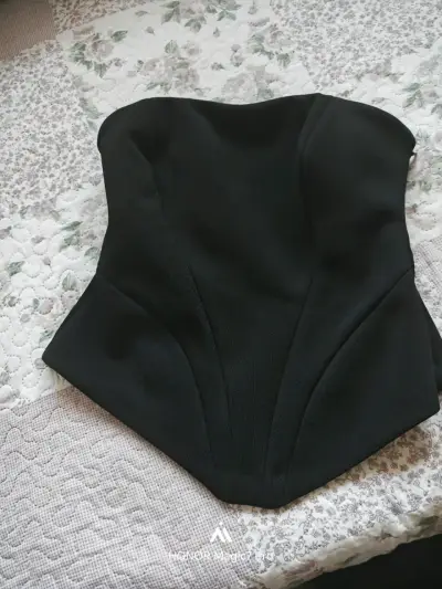 Corset negro elegante strapless - miniatura 1