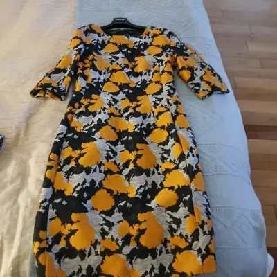 Vestido estampado floral manga 3/4 - miniatura 1