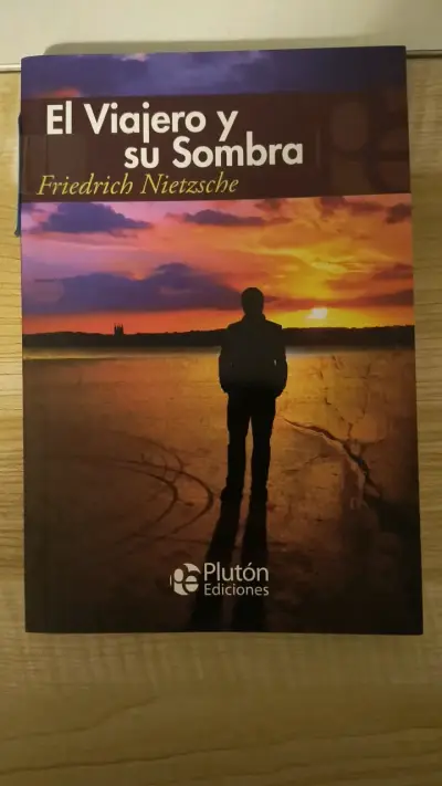 Libro 'El Viajero y su Sombra' de Nietzsche - miniatura 1