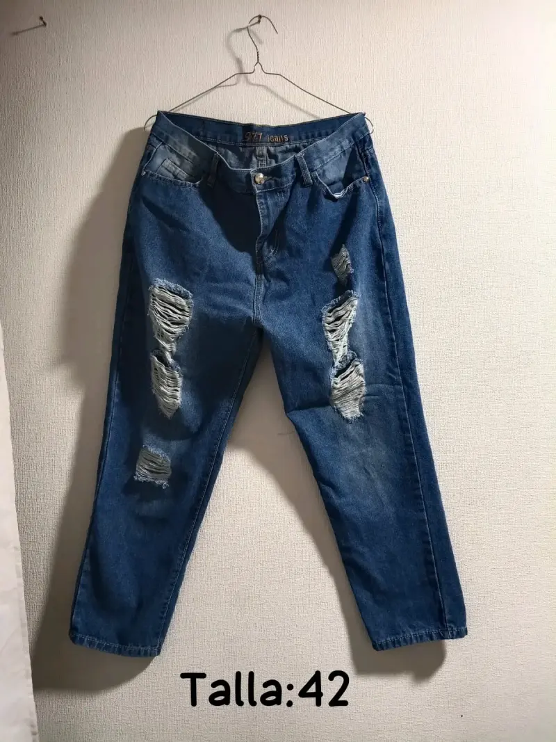 Poleras y jeans - 4