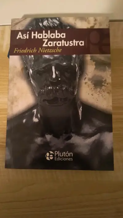 Libro 'Así Hablaba Zaratustra' de Nietzsche - miniatura 1