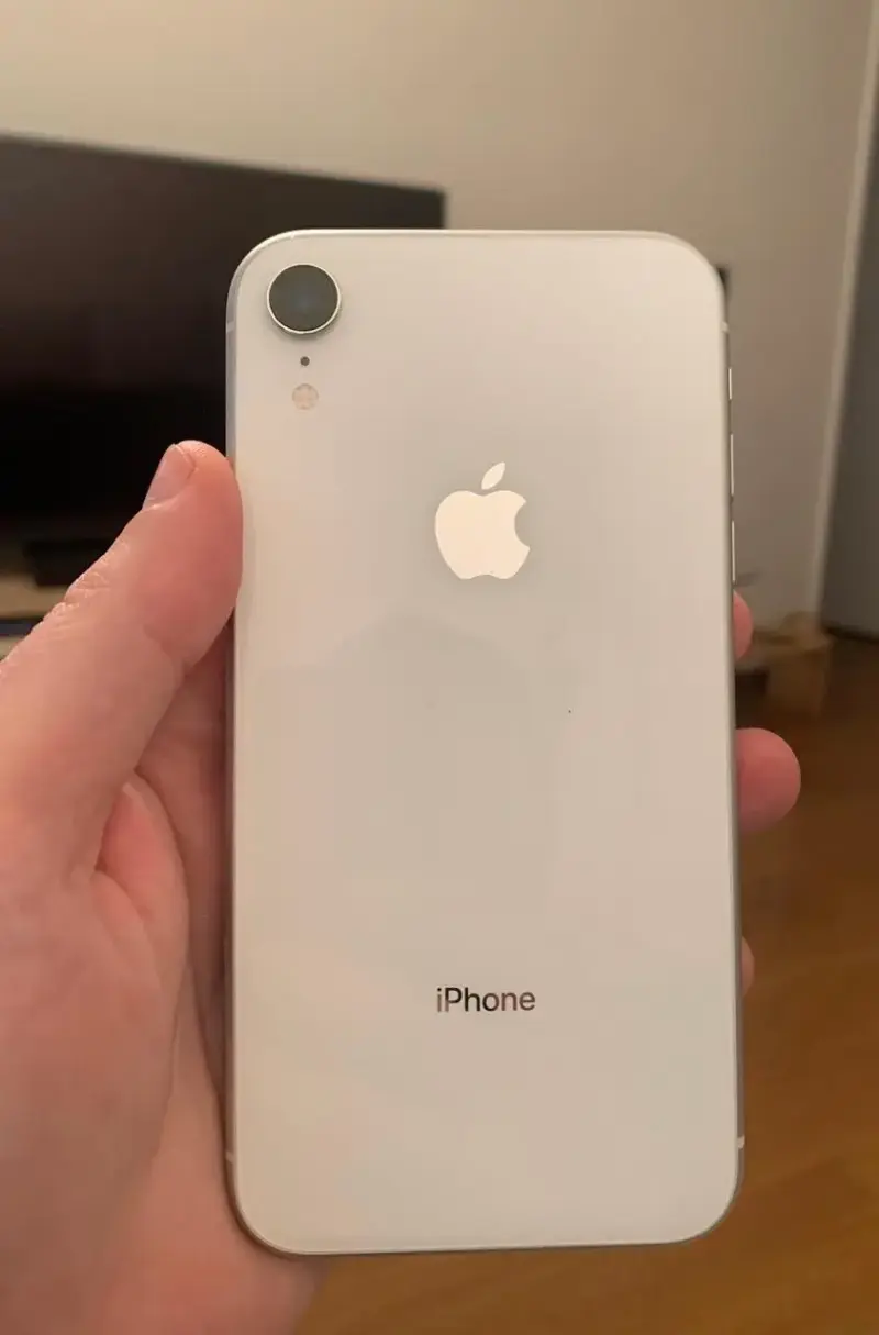 iPhone XR en caja original - 6