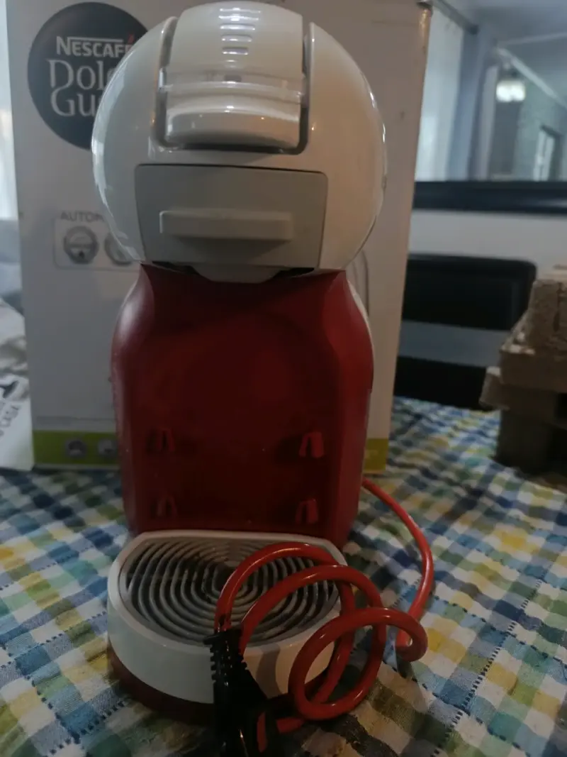 Cafetera Nescafé Dolce Gusto Mini Me automática - 3