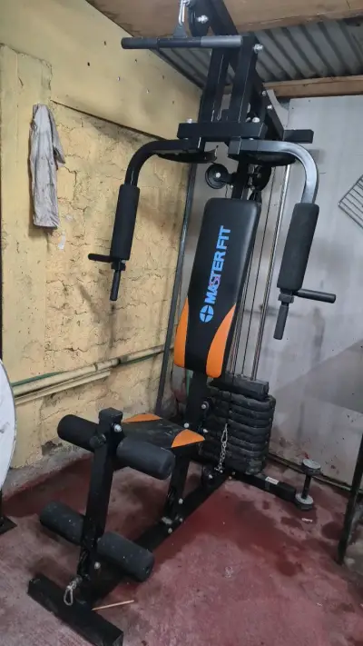 Máquina de ejercicios multifuncional Masterfit - miniatura 1