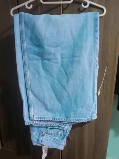 Jeans anchos celestes para mujer - miniatura 2
