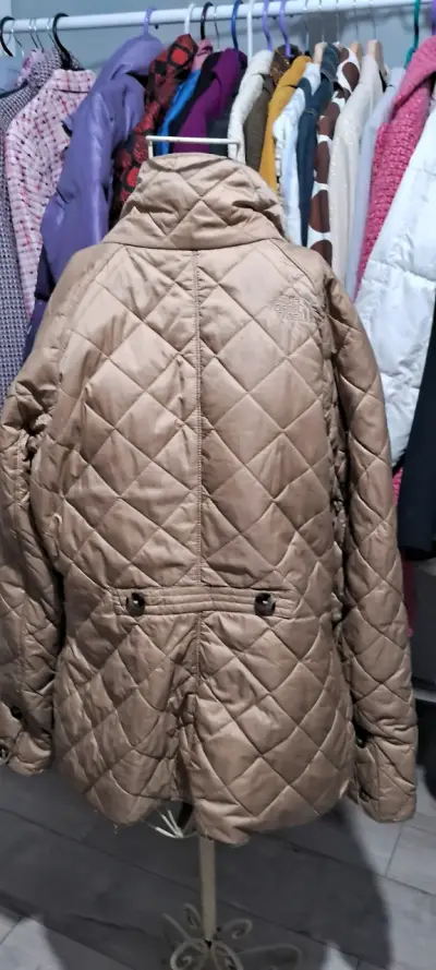 Chaqueta acolchada The North Face beige - miniatura 2