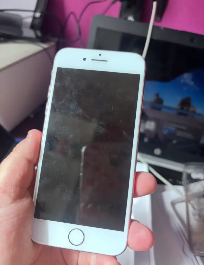 iPhone 8 reacondicionado 256 gb en buen estado - 4