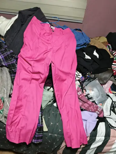 Pantalones fucsia para mujer - miniatura 1