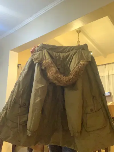 parka con capucha Levi’s - miniatura 3