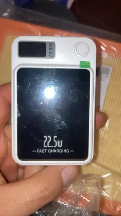 Power bank 22.5W carga rápida - miniatura 1