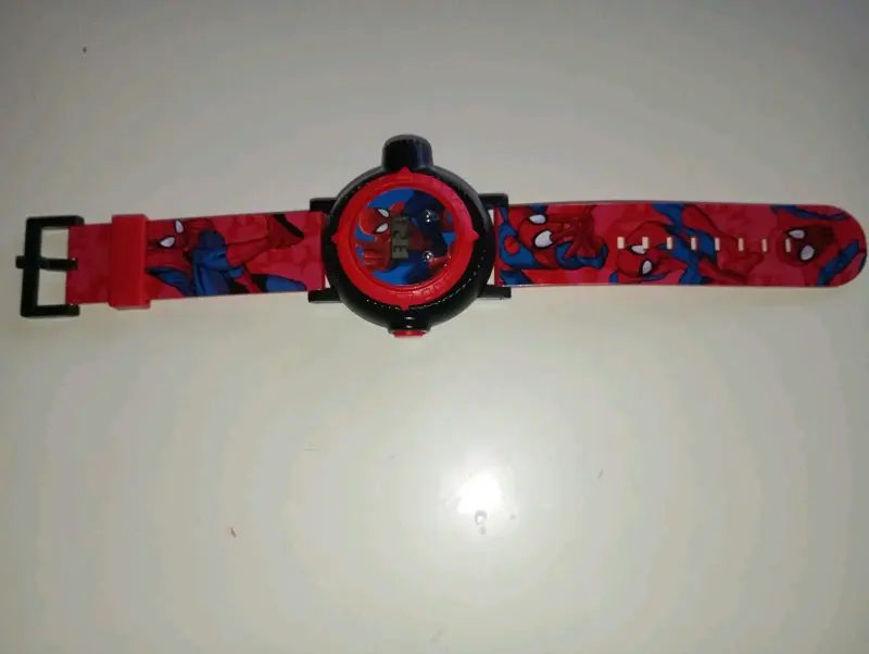 Reloj digital infantil de Spiderman - 2