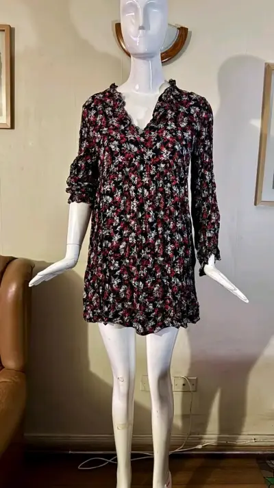 Vestidos Zara , H&M - miniatura 2