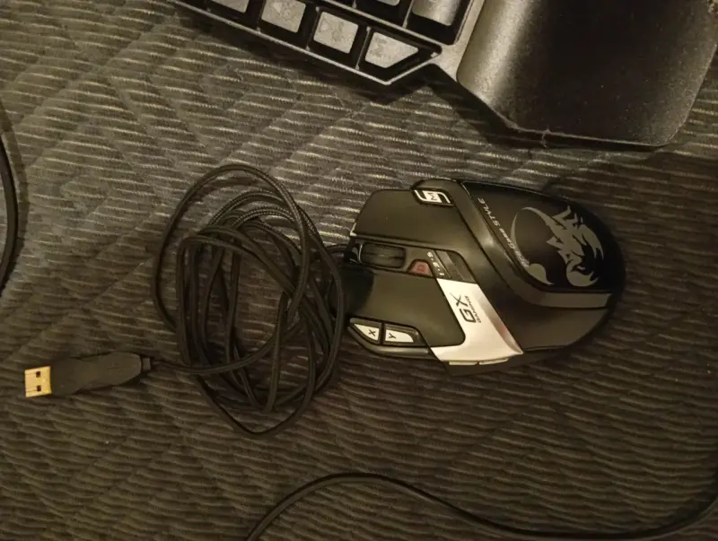 Teclado y mouse gamer con cable USB - 2