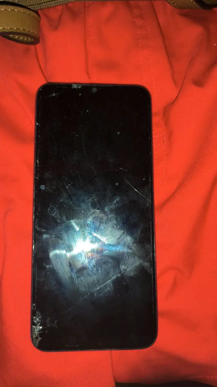 Smartphone Honor con cámara cuádruple - 2